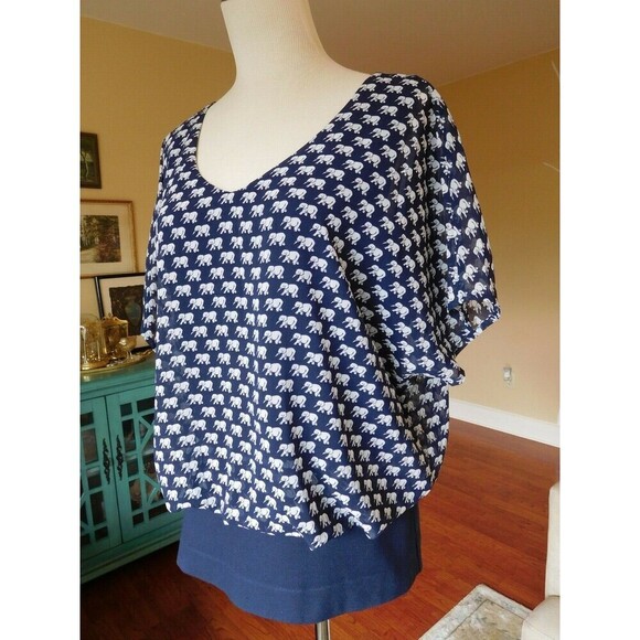 Darling Cabi# 5345 "Parade Blouse" Elephant Print Navy/White Overlay Top SZ S - Picture 4 of 9